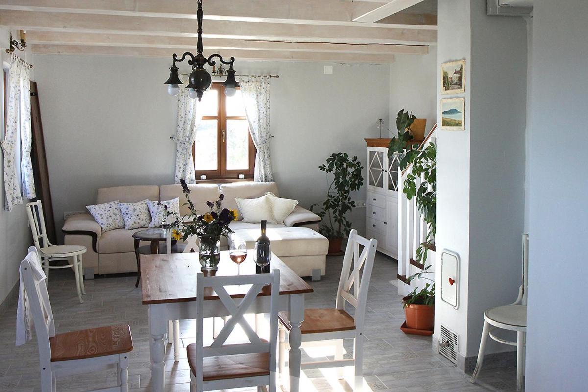 Casa Beata Villa Lesencetomaj Luaran gambar